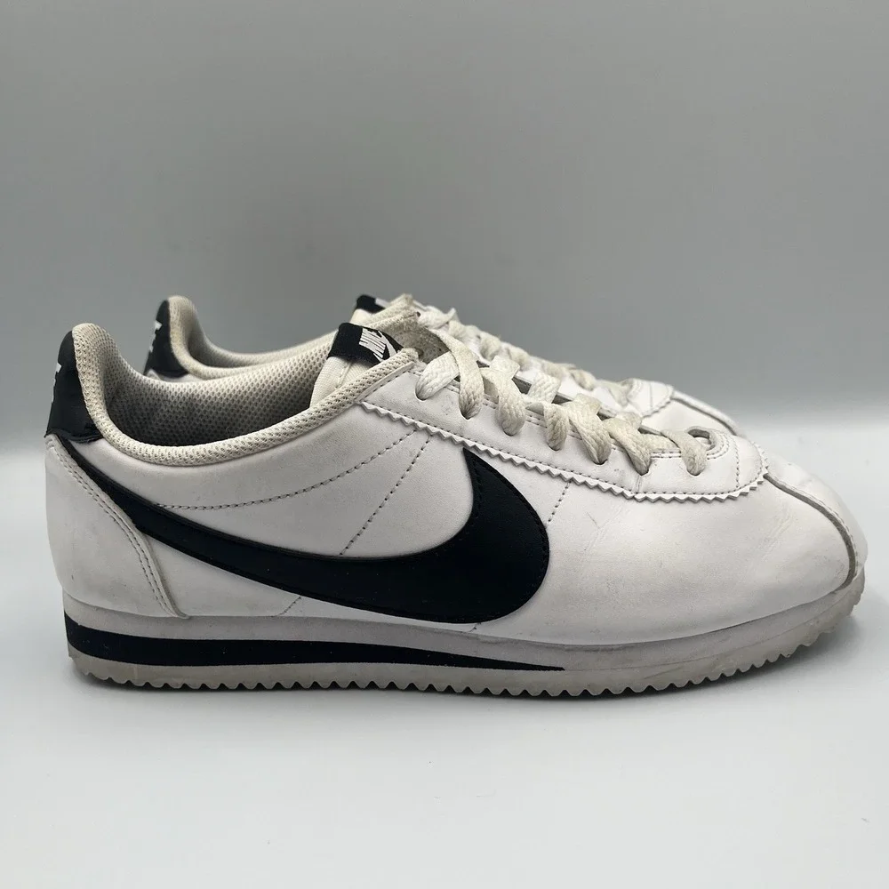 2018 Nike Cortez Retro Classic White Black Shoes Women's Sz 8.5 (807471-101)